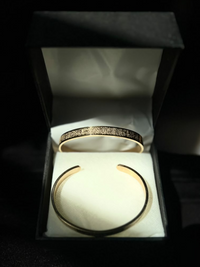 Ayat-ul-Kursi Gold Cuff Bracelet | Islamic Calligraphy Bangle